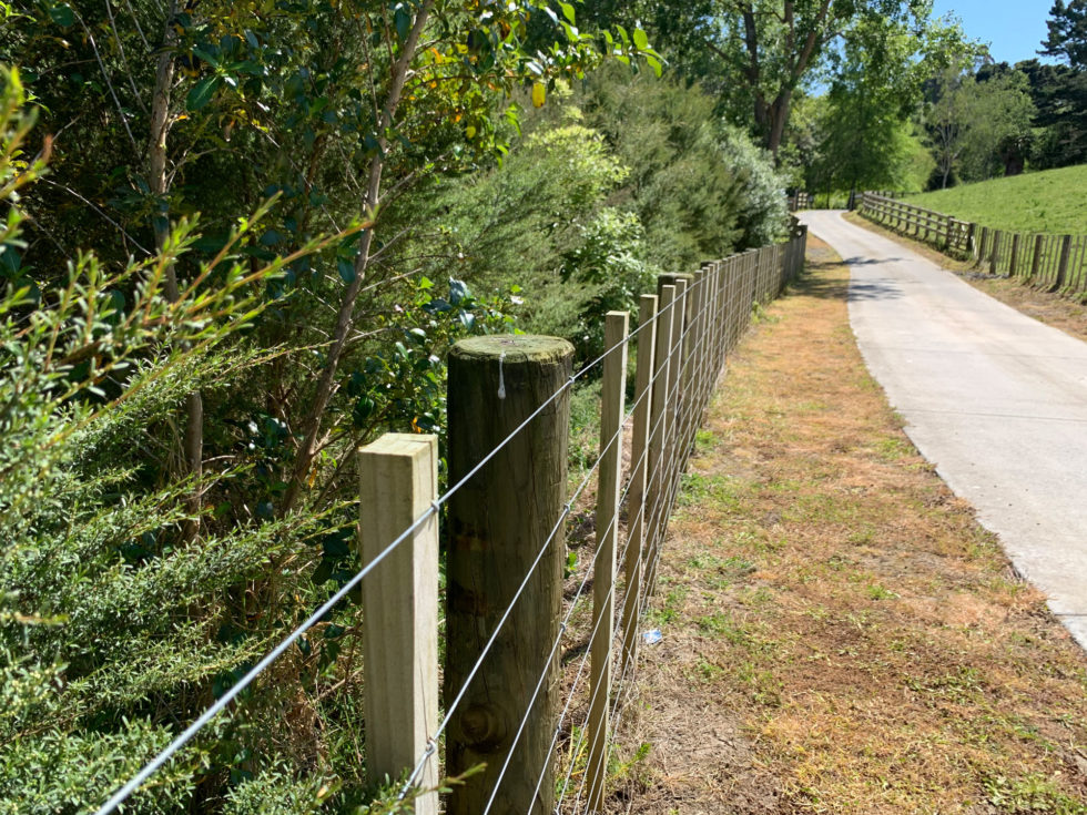 The Fencers Auckland Calls For GoodLooking Home & Farm Fencing